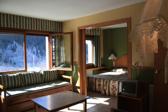 Apartamentos Solneu Baqueira Beret Exterior photo